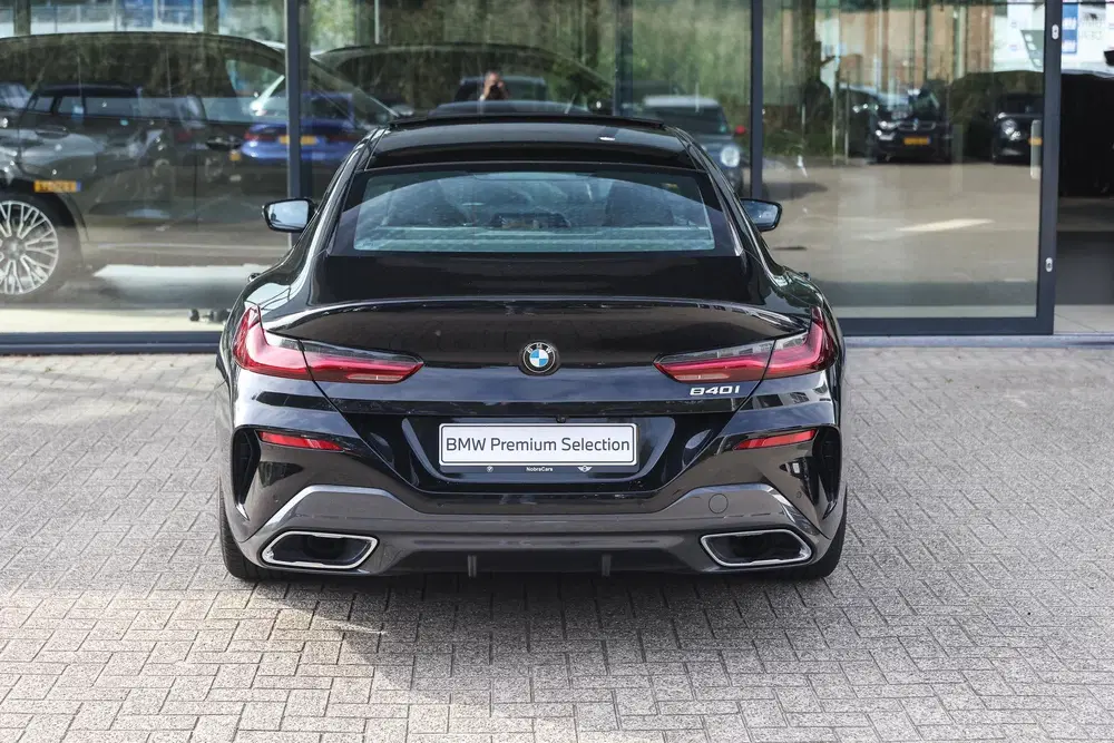 BMW 8-serie Coupé 840i M Sport Automaat uit 2021, foto 7