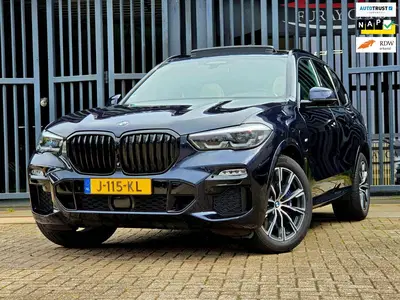 BMW X5 XDrive45e High Executive M-Sport Luchtverr uit 2020