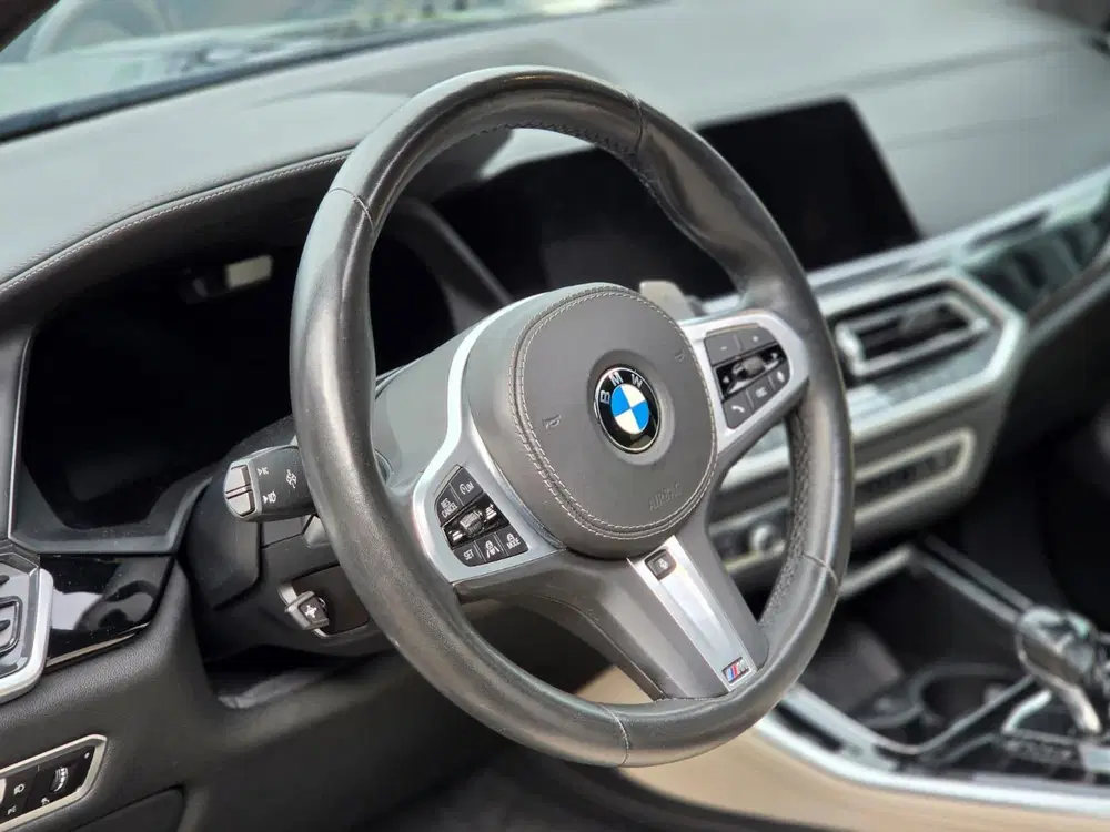 BMW X5 XDrive45e High Executive M-Sport Luchtverr uit 2020, foto 7
