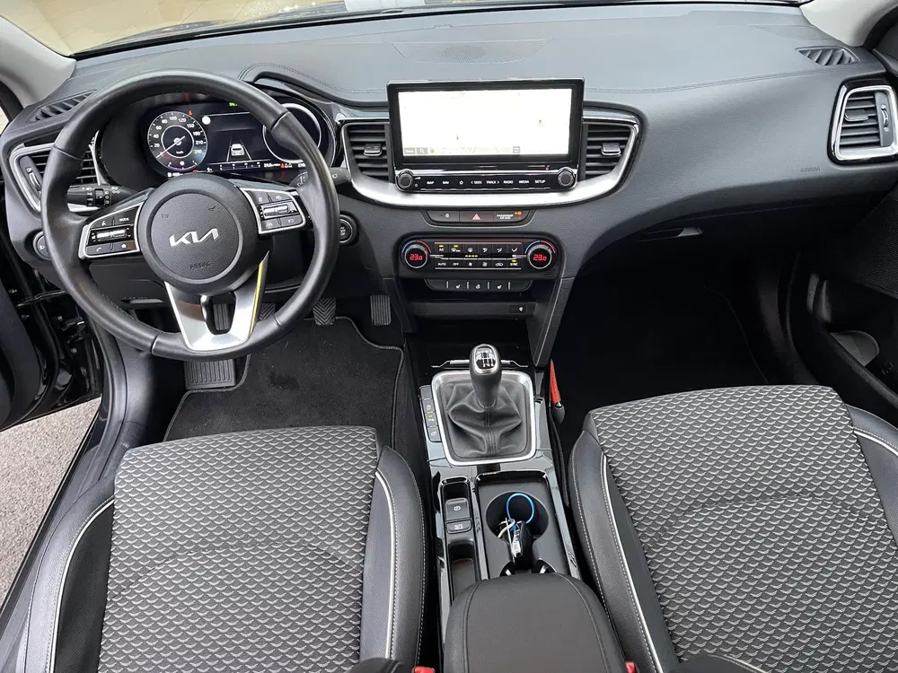 Kia Ceed 1.0 T-GDi DynamicPlusLine uit 2024, foto 14