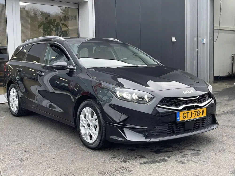 Kia Ceed 1.0 T-GDi DynamicPlusLine uit 2024, foto 2