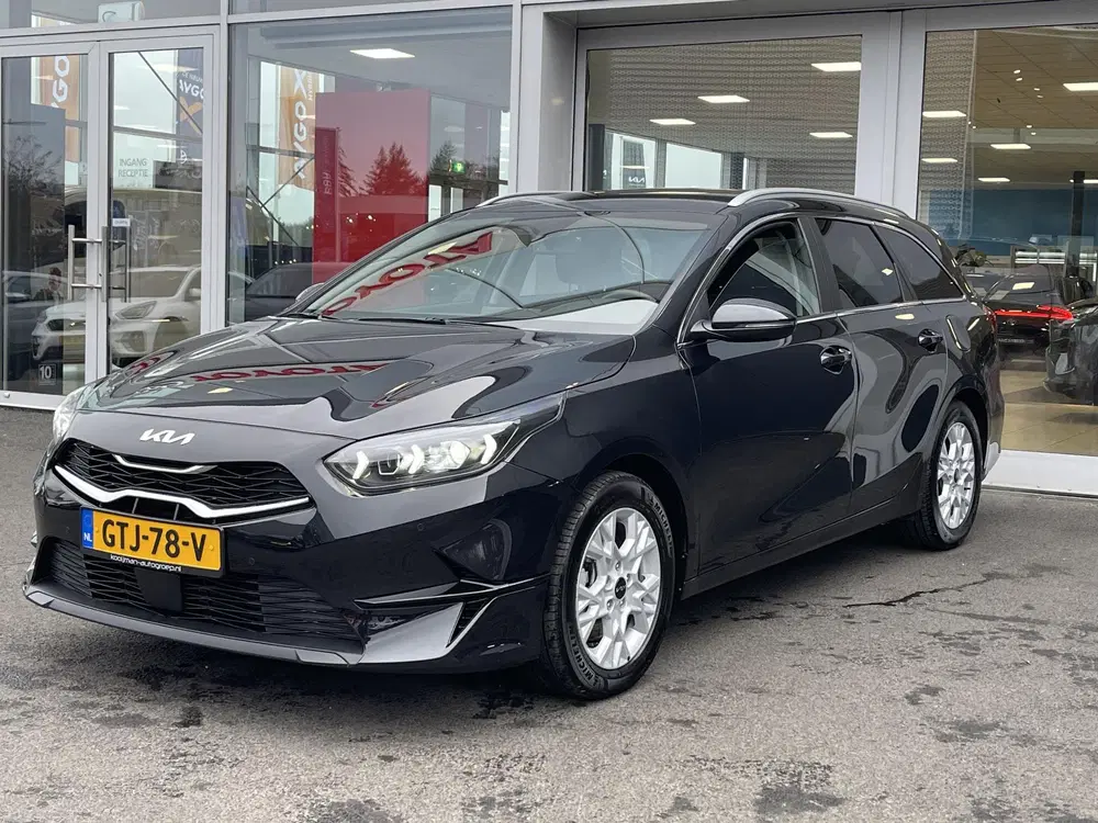 Kia Ceed 1.0 T-GDi DynamicPlusLine uit 2024, foto 3
