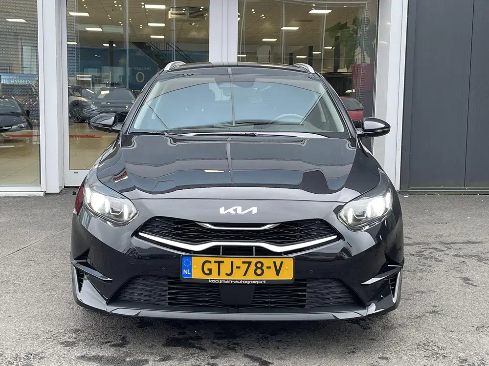 Kia Ceed 1.0 T-GDi DynamicPlusLine uit 2024, foto 4