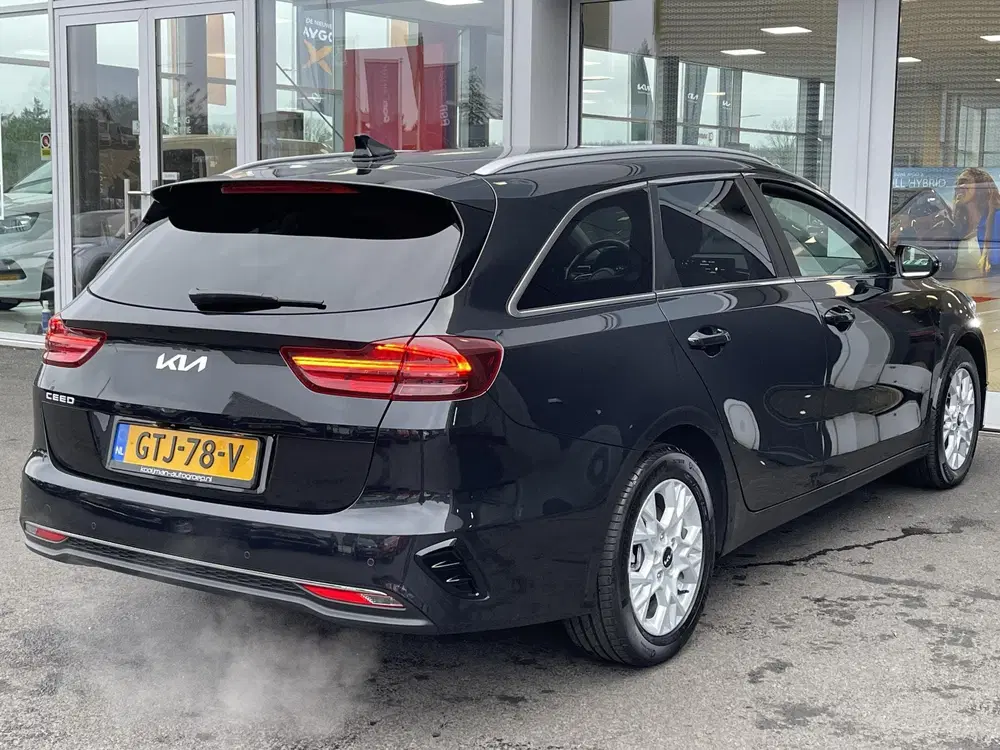 Kia Ceed 1.0 T-GDi DynamicPlusLine uit 2024, foto 6