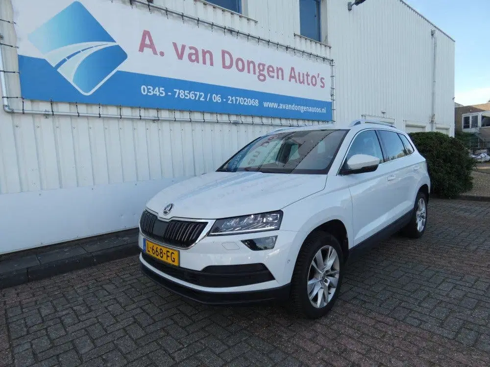 Skoda Karoq 1.5 TSI BNS.ED. PLUS uit 2021, foto 2
