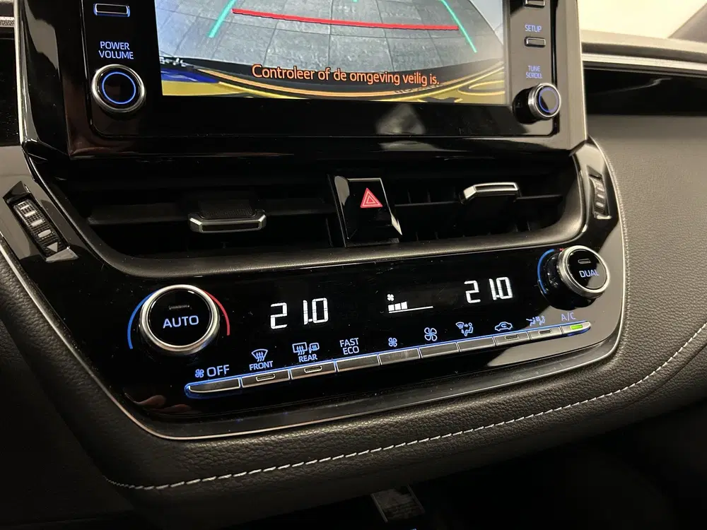 Toyota Corolla 1.8 Hybrid Dynamic uit 2021, foto 14