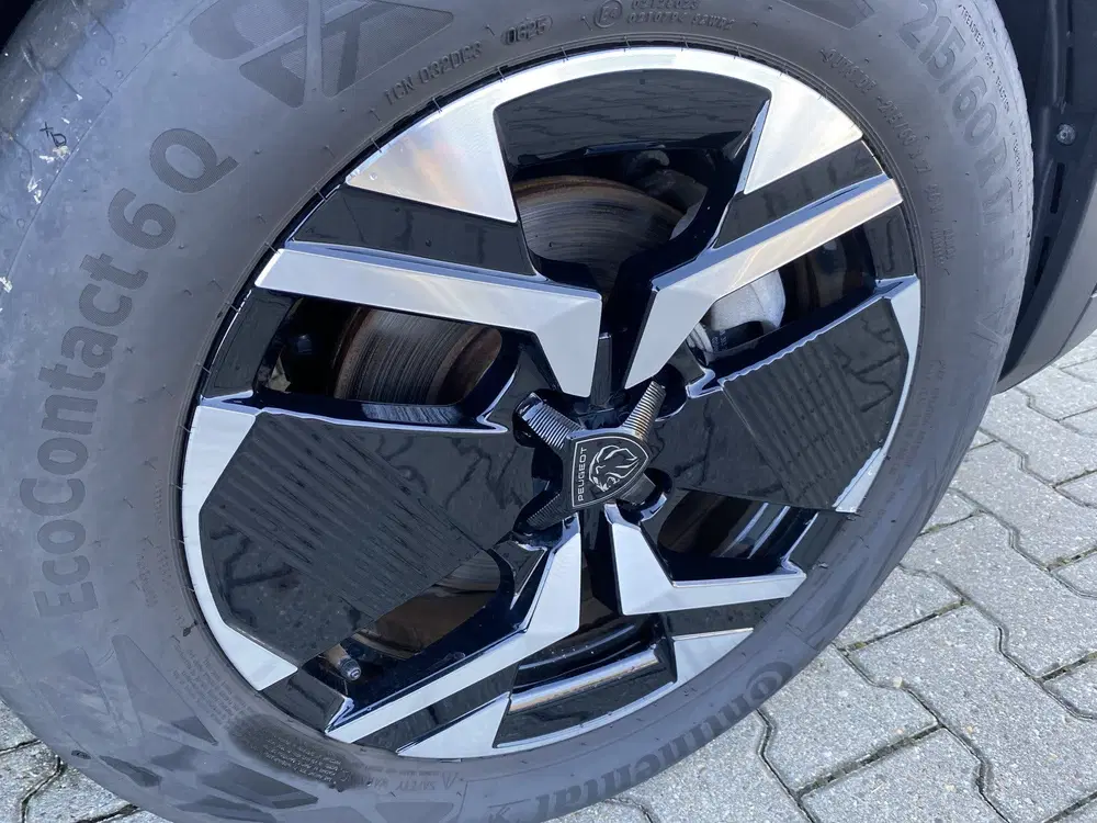 Peugeot 2008 EV Active Pack 50 kWh 100% SOH 360' Camera uit 2025, foto 6