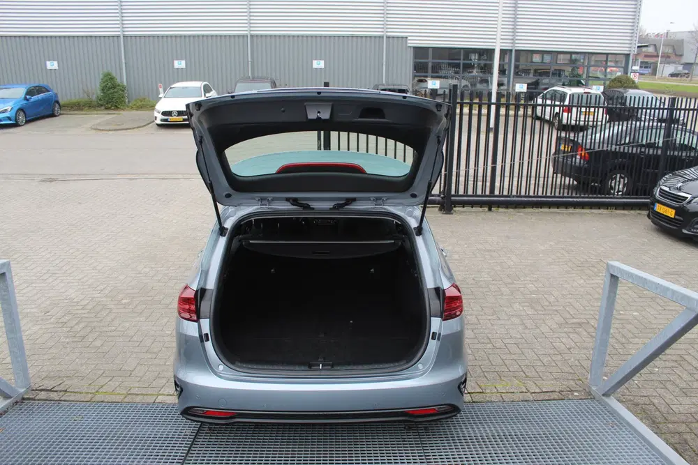 Kia Ceed 1.0 T-GDi MHEV DynamicLine AUTOMAAT Nav uit 2023, foto 5