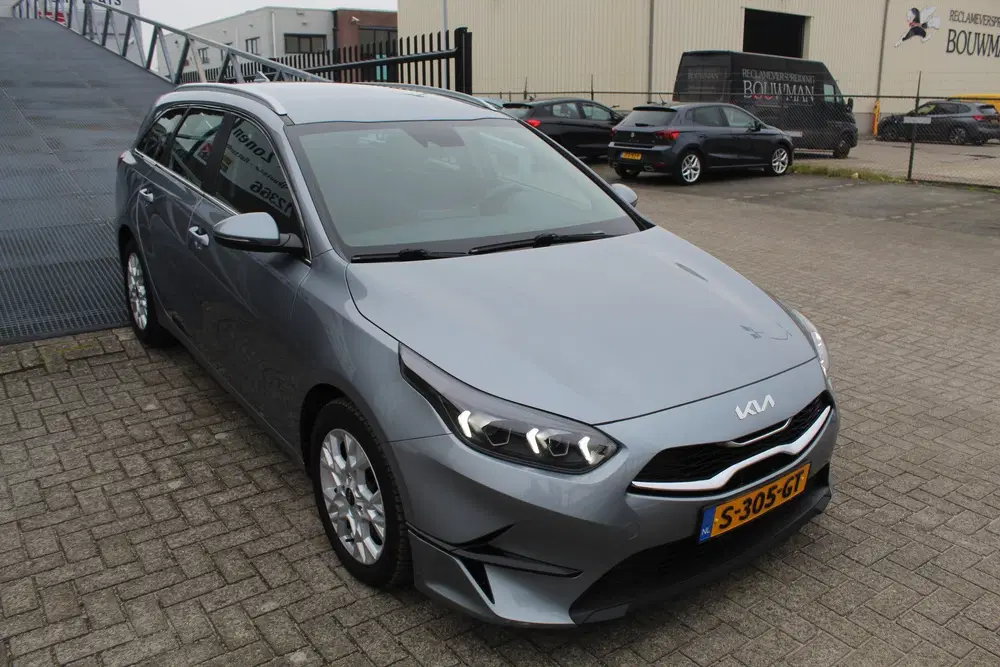Kia Ceed 1.0 T-GDi MHEV DynamicLine AUTOMAAT Nav uit 2023, foto 8