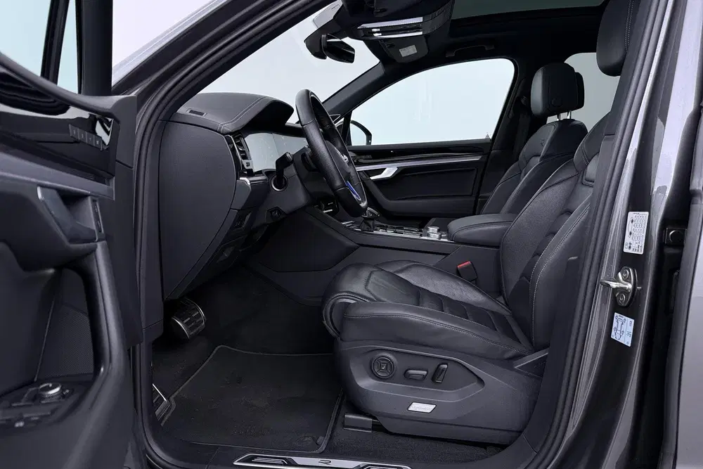 Volkswagen Touareg 3.0 TSi eHybrid 4MOTION R uit 2021, foto 3