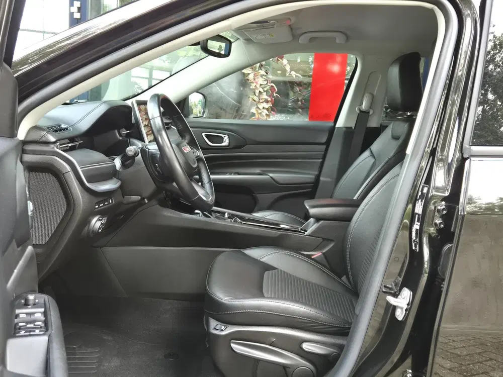 Jeep Compass Plug-in Hybrid Electric uit 2022, foto 14