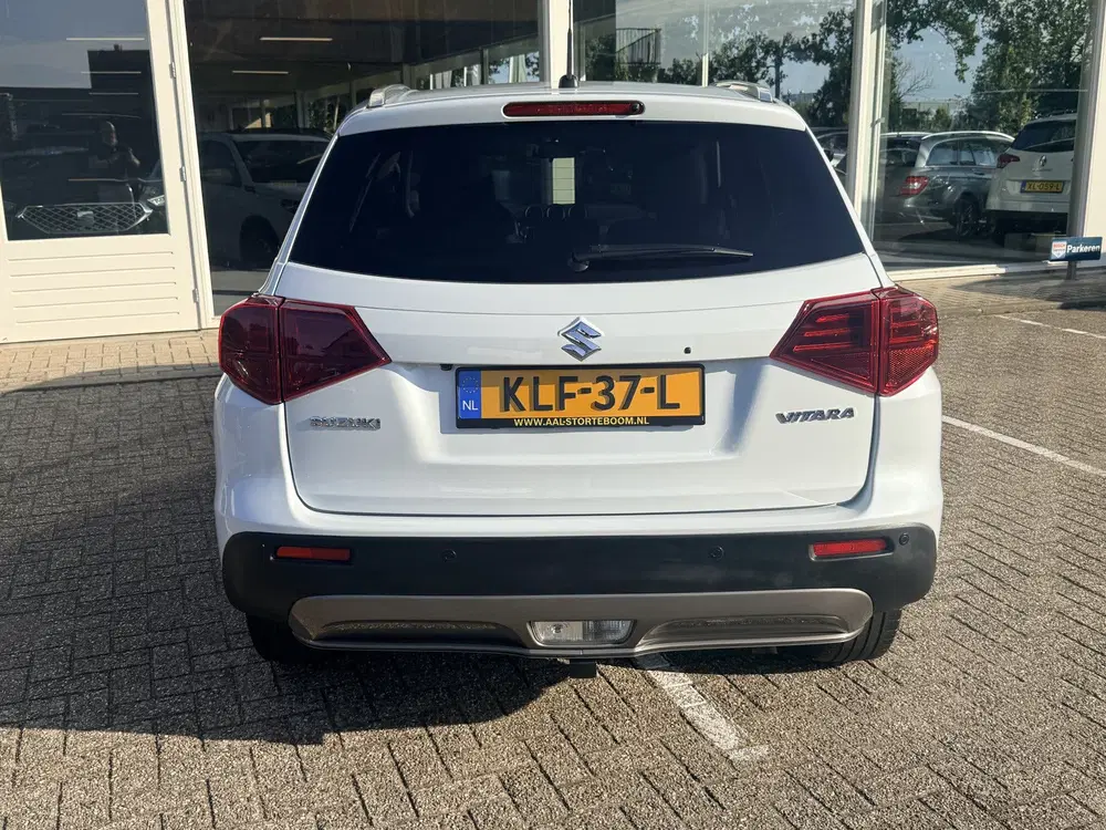 Suzuki Vitara 1.0 Boosterjet Stijl uit 2020, foto 10
