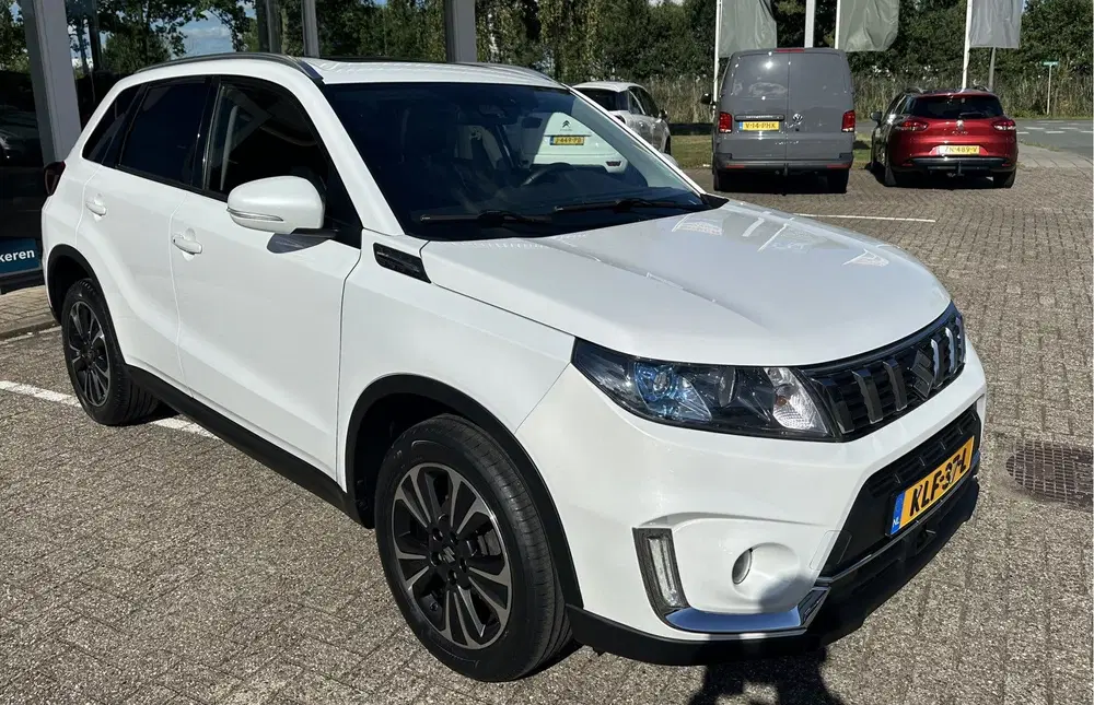 Suzuki Vitara 1.0 Boosterjet Stijl uit 2020, foto 7