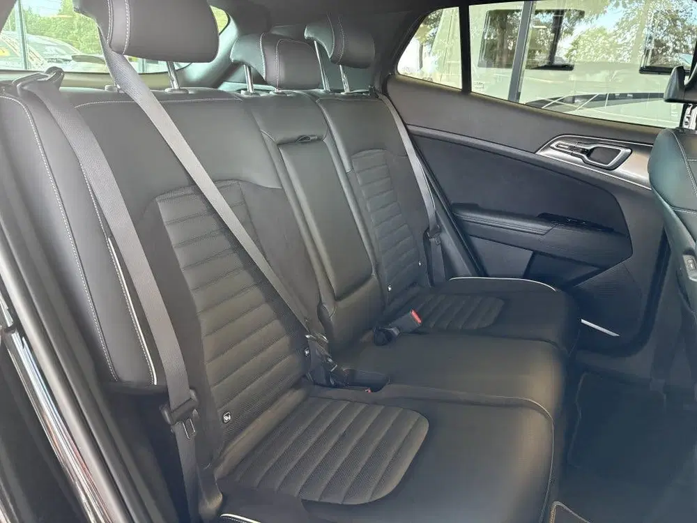 Kia Sportage 1.6 T-GDi Plug-In Hybrid AWD GT-PlusLine uit 2022, foto 12