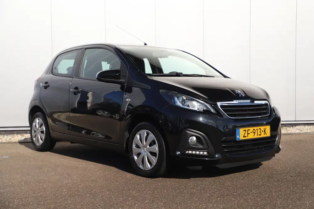 Peugeot 108 1.0 e-VTi Active Automaat Radio Bluetooth uit 2019, foto 3