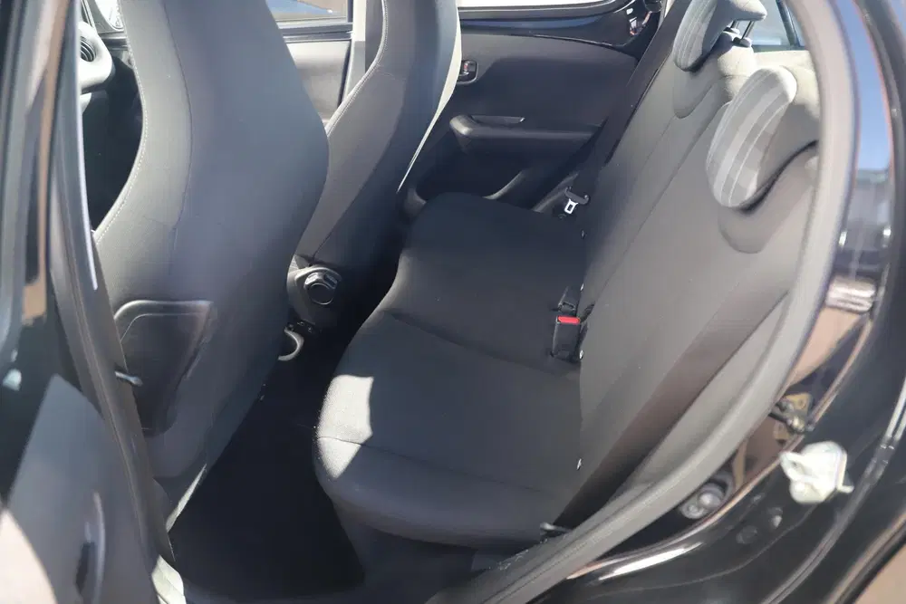 Peugeot 108 1.0 e-VTi Active Automaat Radio Bluetooth uit 2019, foto 7