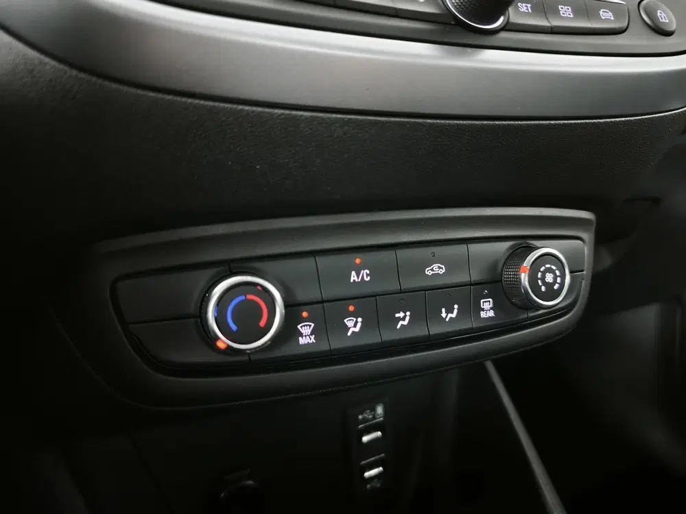 Opel Crossland 1.2 Turbo Edition NAVIGATIE uit 2021, foto 13