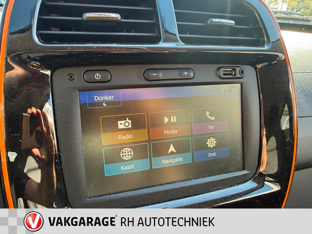 Dacia Spring Comfort Plus uit 2022, foto 10