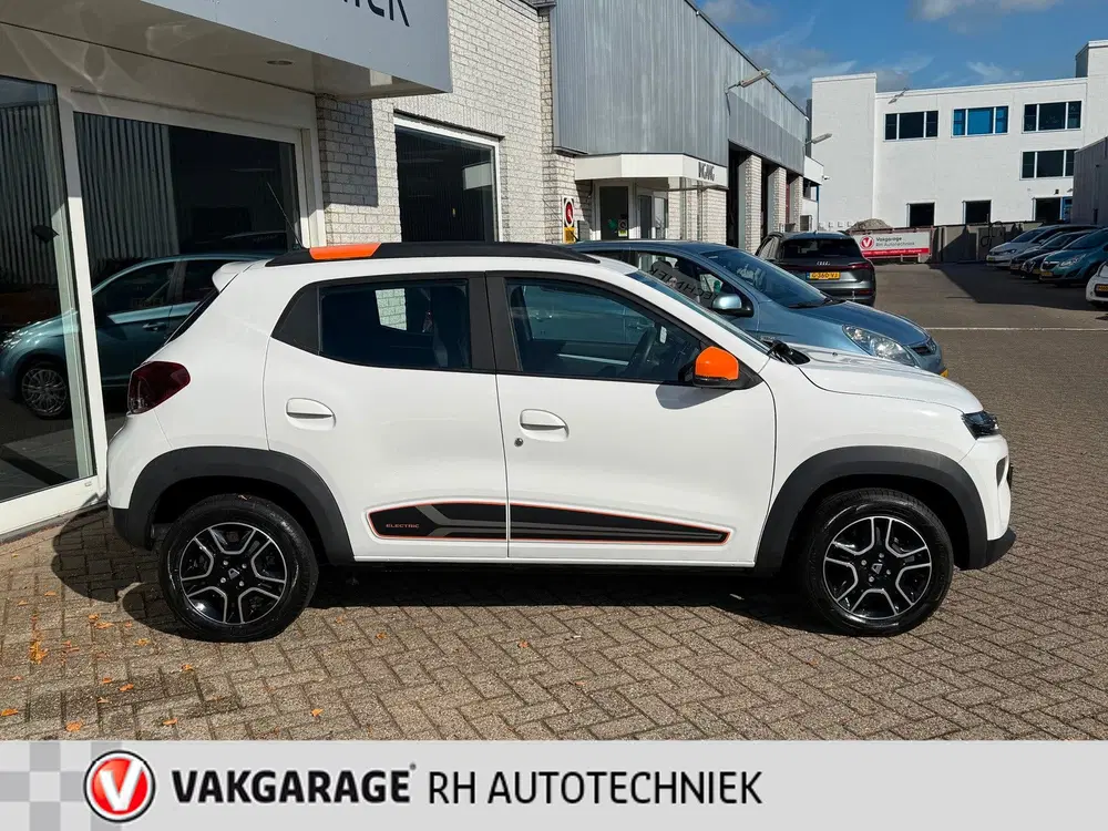 Dacia Spring Comfort Plus uit 2022, foto 7