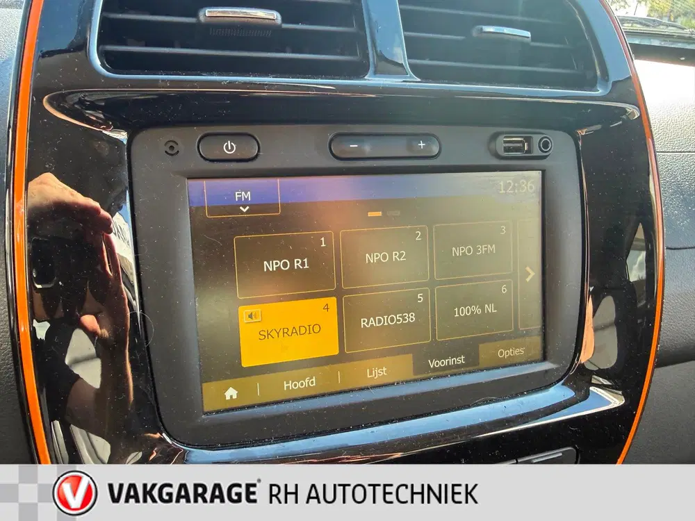 Dacia Spring Comfort Plus uit 2022, foto 8