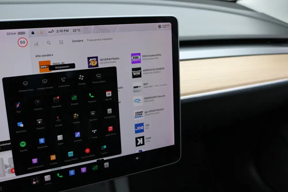 Tesla Model 3 Performance Dual AWD 75 kWh 463PK (Panoran uit 2021, foto 14