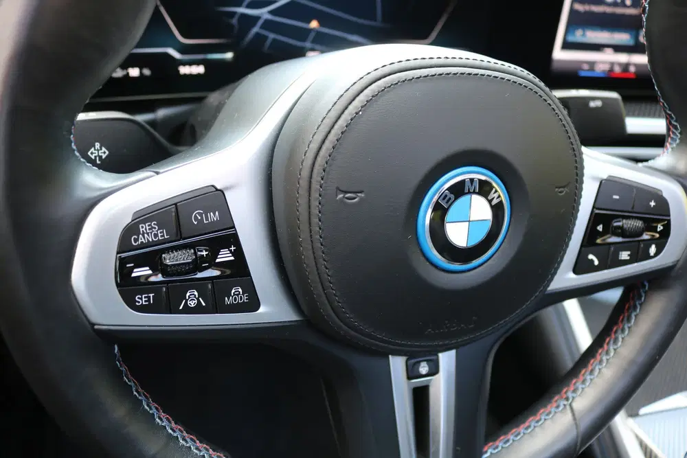 BMW i4 M50 High Executive 84 kWh 544PK M-Sportpak uit 2024, foto 14