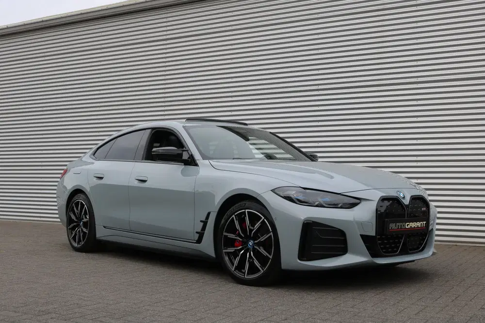 BMW i4 M50 High Executive 84 kWh 544PK M-Sportpak uit 2024, foto 3