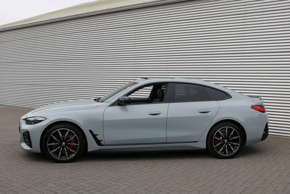 BMW i4 M50 High Executive 84 kWh 544PK M-Sportpak uit 2024, foto 4