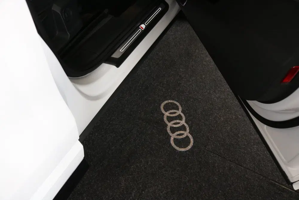 Audi Q3 40 TFSI Quattro S-Line (Panoramadak Virtua uit 2020, foto 13