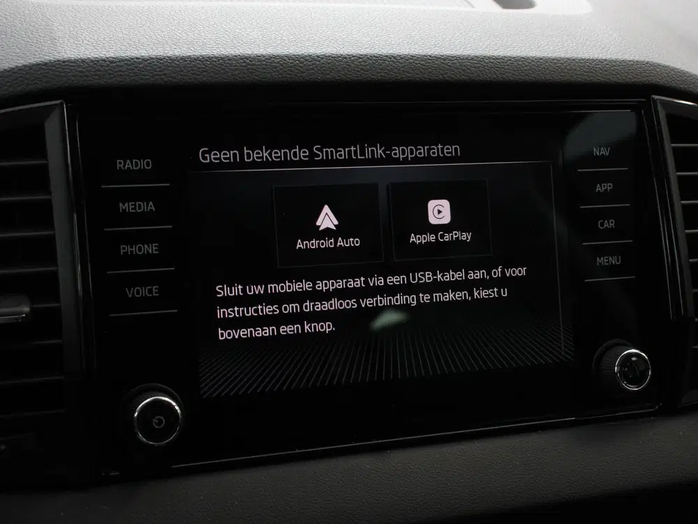 Skoda Karoq 1.5 TSI 150pk DSG ACT Selection Navigatie uit 2025, foto 13