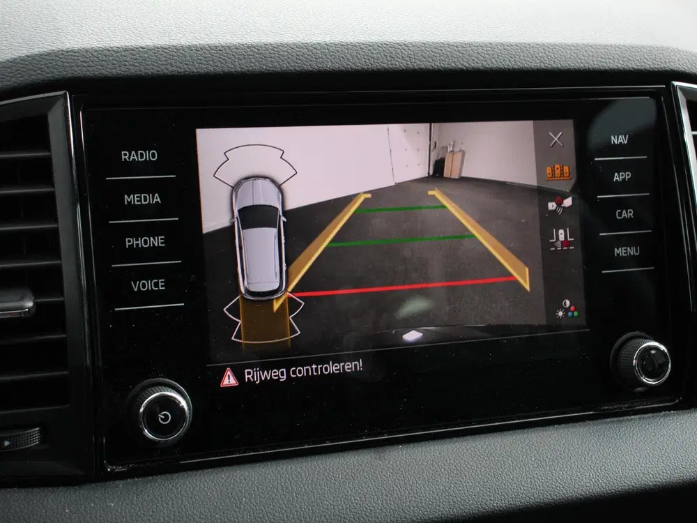 Skoda Karoq 1.5 TSI 150pk DSG ACT Selection Navigatie uit 2025, foto 14