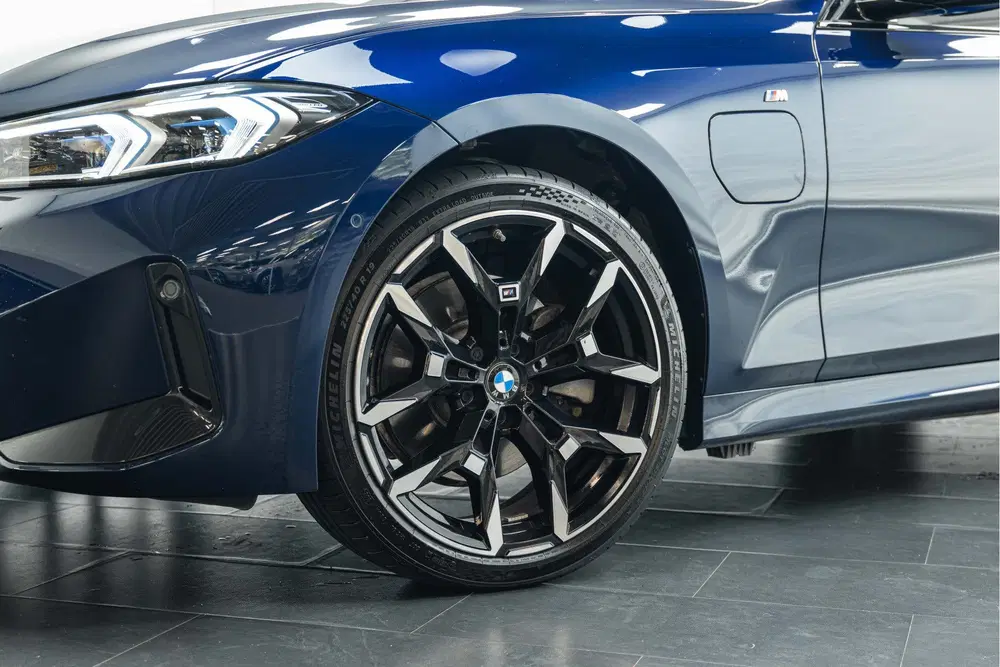 BMW 3-serie 330e M Sport Automaat uit 2025, foto 8