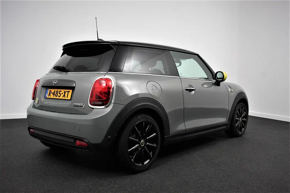 Mini Electric Cooper Electric Charged 33 kWh Leder Clima uit 2020, foto 6