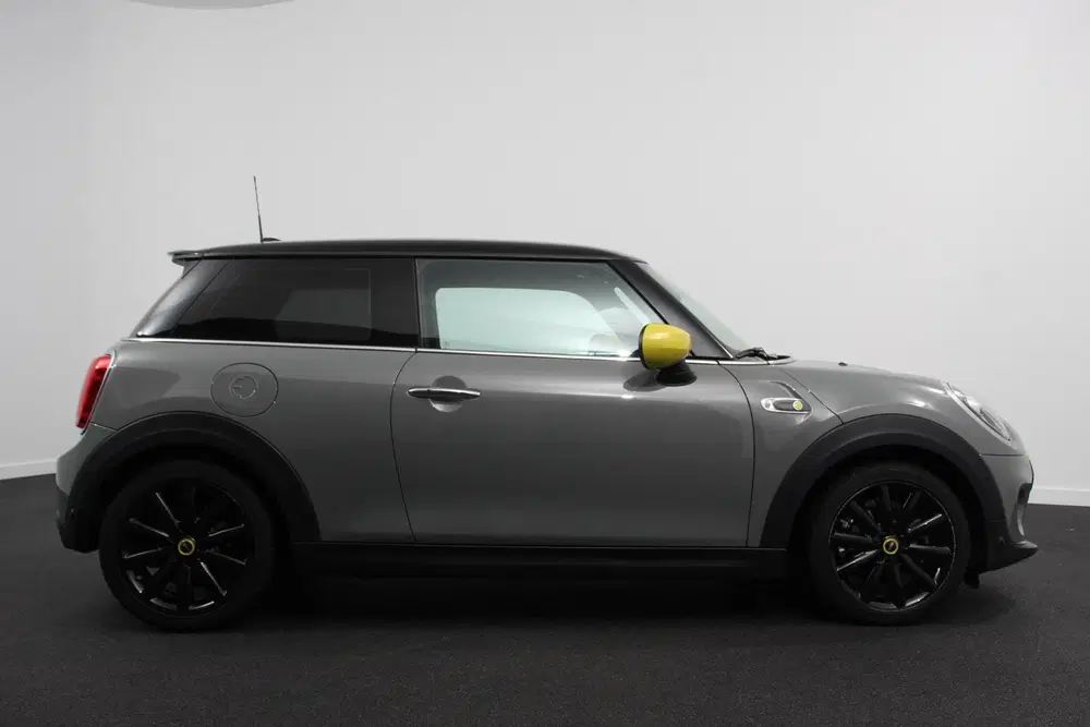 Mini Electric Cooper Electric Charged 33 kWh Leder Clima uit 2020, foto 7