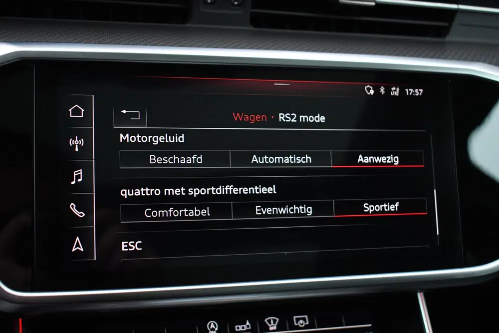 Audi RS6 4.0 TFSI quattro Nardo Ceramic Pano Trekh uit 2020, foto 14