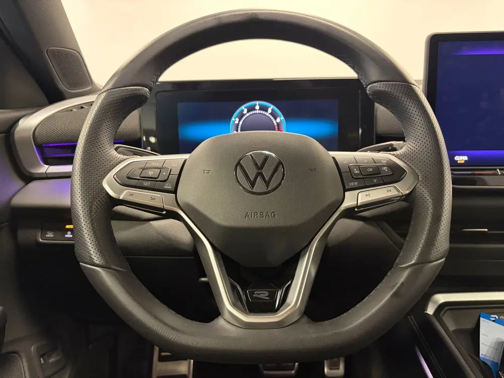 Volkswagen T-Roc 1.5 eTsi R-Line First Edition*Winterpakket uit 2026, foto 15