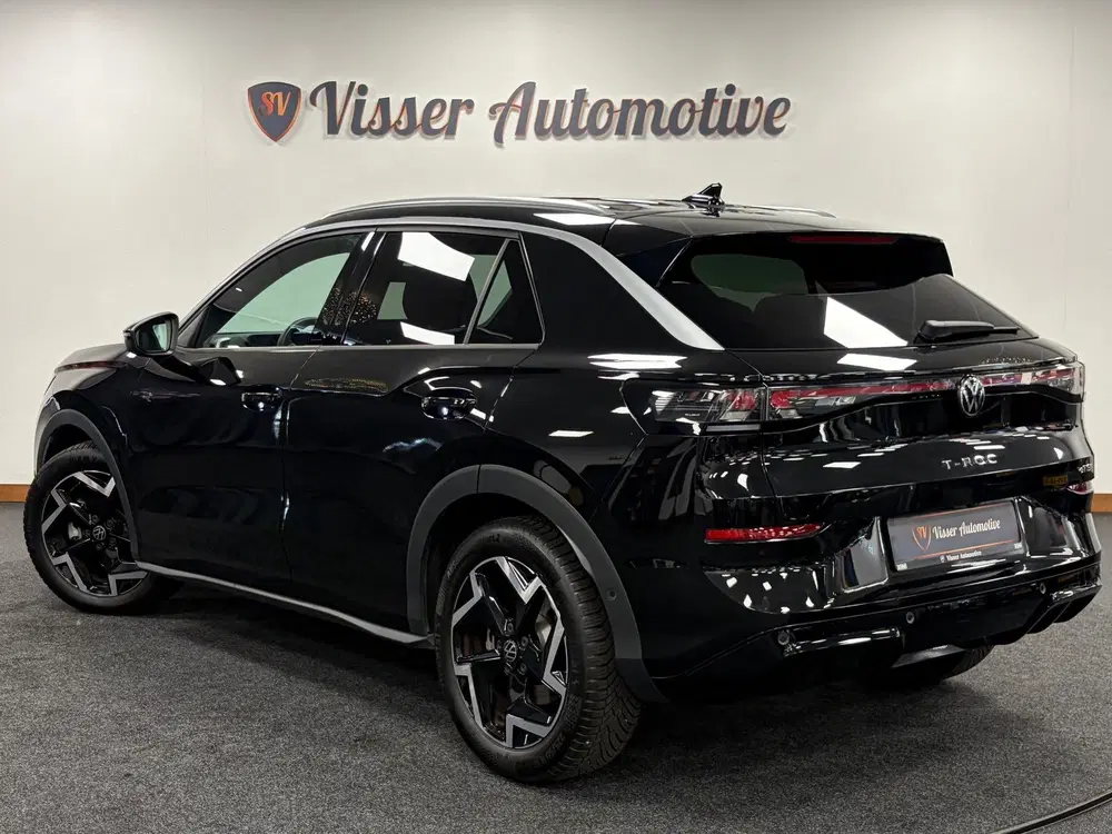 Volkswagen T-Roc 1.5 eTsi R-Line First Edition*Winterpakket uit 2026, foto 4