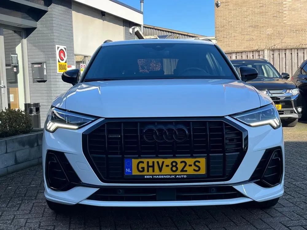Audi Q3 40 TFSI quattro 290PK S-Line trekh 20" cam uit 2019, foto 10