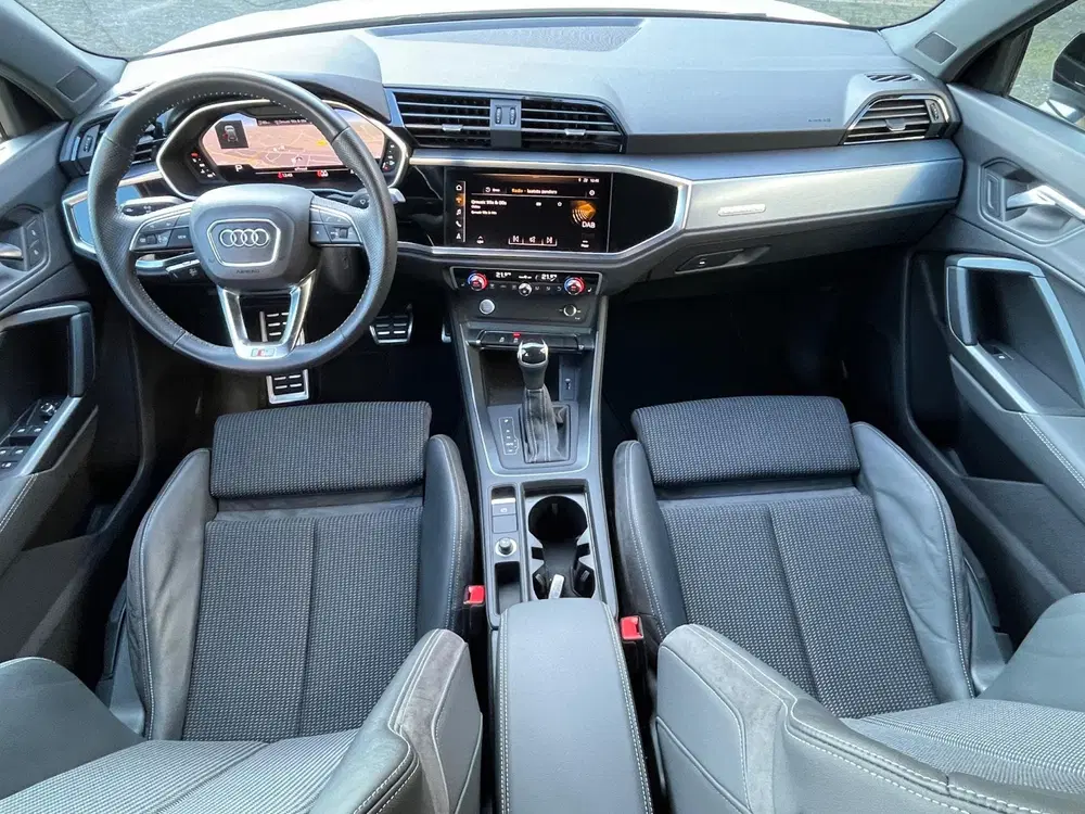 Audi Q3 40 TFSI quattro 290PK S-Line trekh 20" cam uit 2019, foto 14