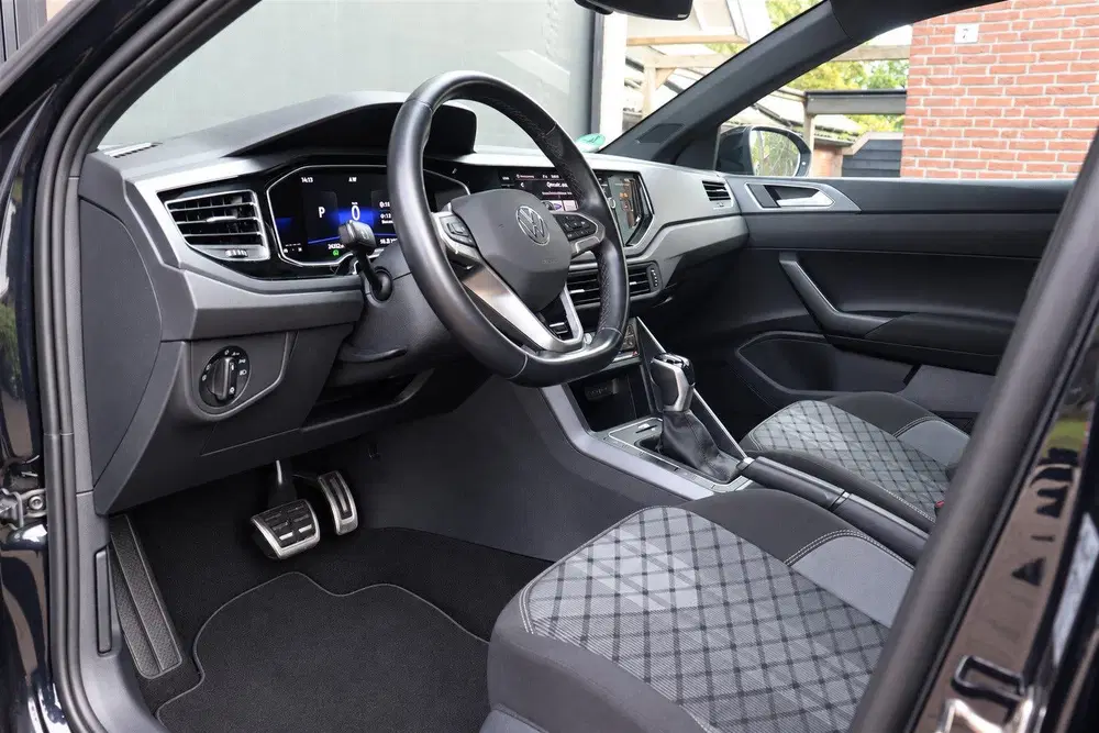 Volkswagen Taigo 1.0 TSI R-Line DSG uit 2022, foto 10