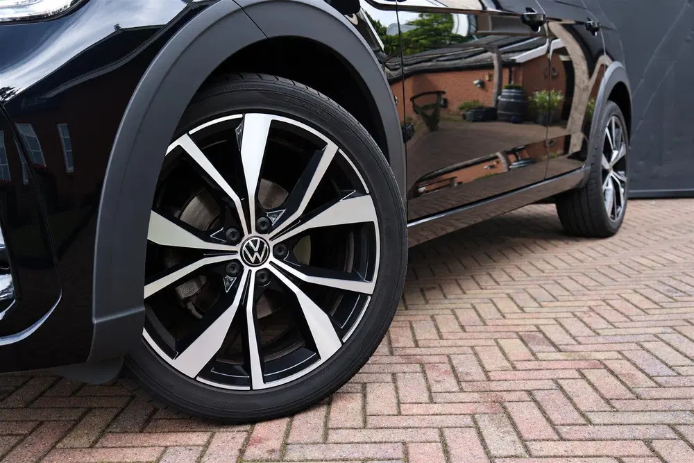 Volkswagen Taigo 1.0 TSI R-Line DSG uit 2022, foto 8