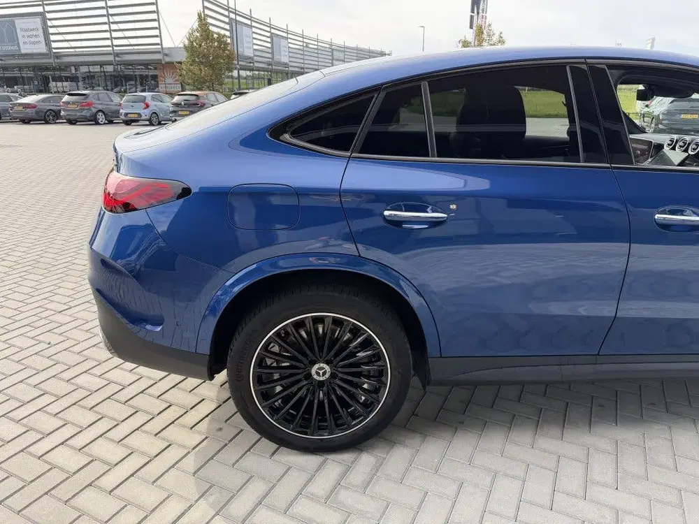 Mercedes-Benz GLC GLC 300 e 4Matic uit 2024, foto 3