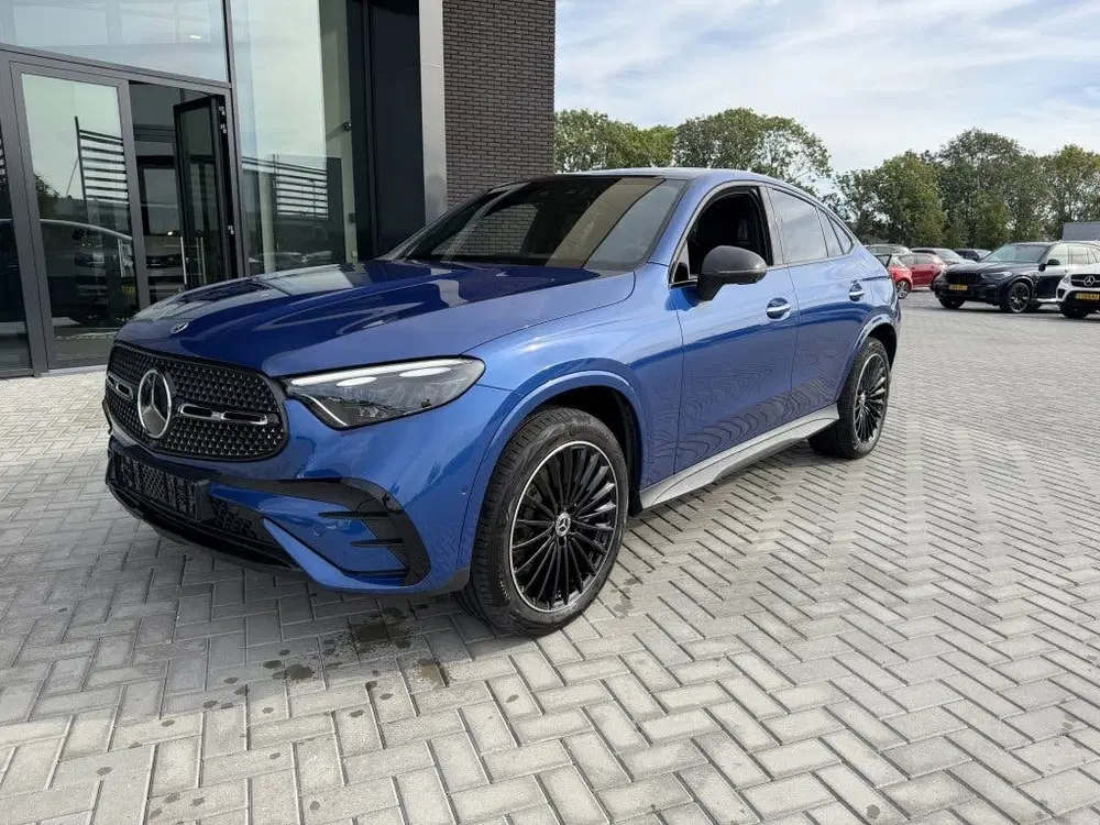 Mercedes-Benz GLC GLC 300 e 4Matic uit 2024, foto 4