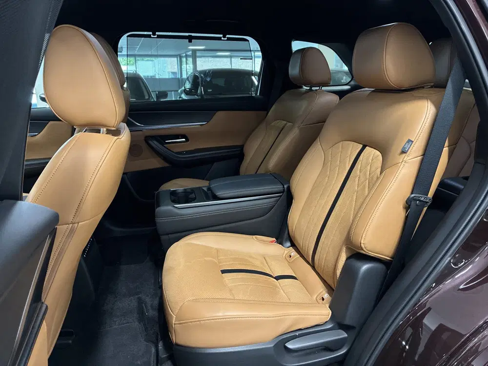 Mazda CX-80 2.5 e-SkyActiv PHEV Homura Business Editio uit 2026, foto 12