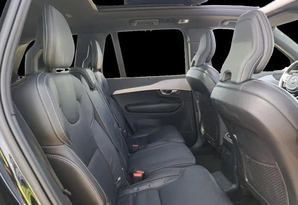 Volvo XC90 2.0 T8 Recharge AWD R-Design Luchtvering uit 2022, foto 13