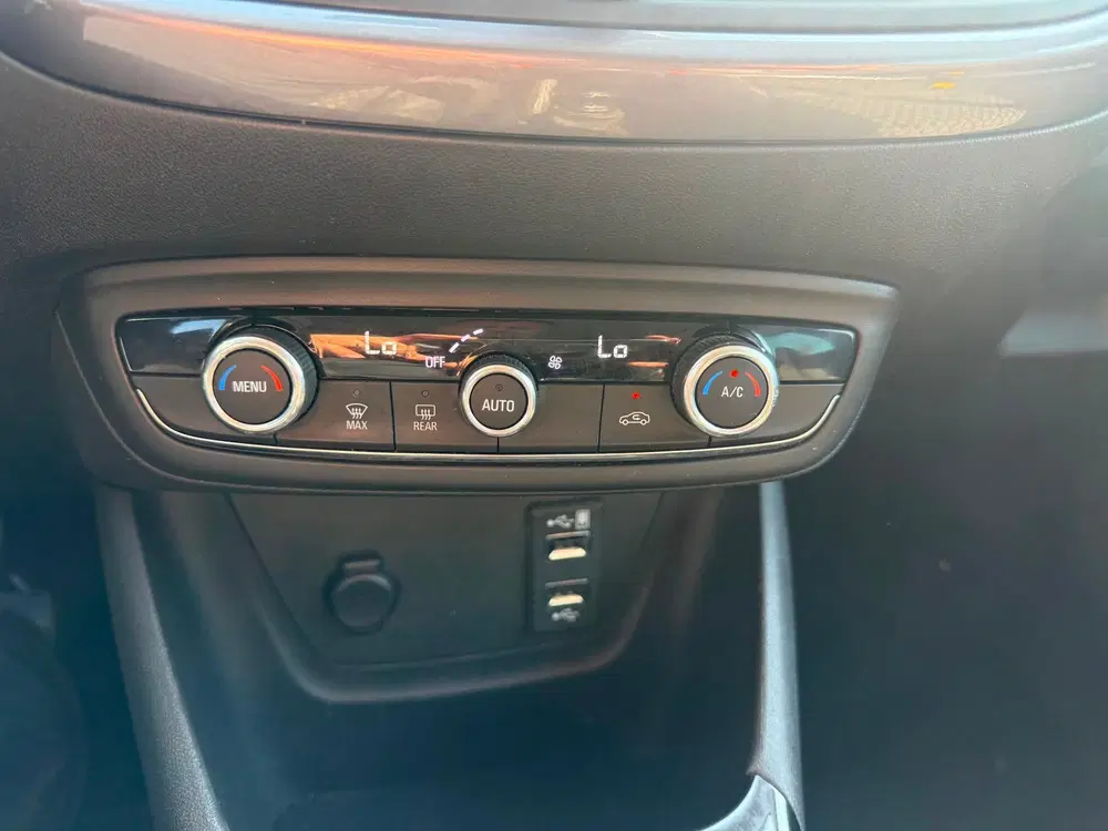 Opel Crossland 1.2 Turbo Innovation_AIRCO_NETTE_AUTO uit 2020, foto 6