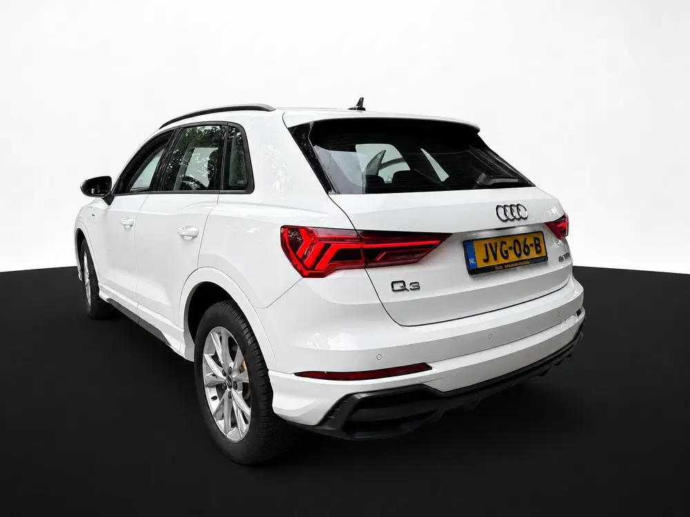 Audi Q3 45 TFSIe 245PK HYBRID S-TRONIC S-LINE PRO uit 2022, foto 10