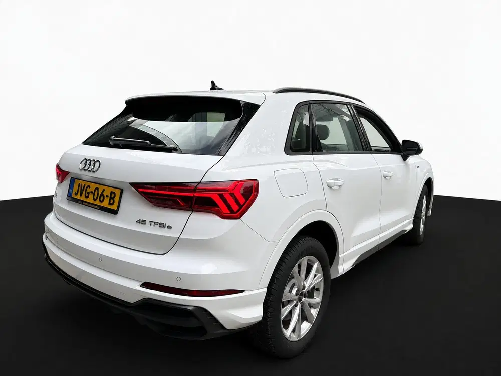 Audi Q3 45 TFSIe 245PK HYBRID S-TRONIC S-LINE PRO uit 2022, foto 12