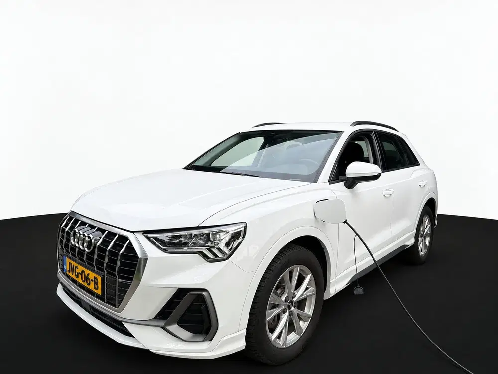 Audi Q3 45 TFSIe 245PK HYBRID S-TRONIC S-LINE PRO uit 2022, foto 2