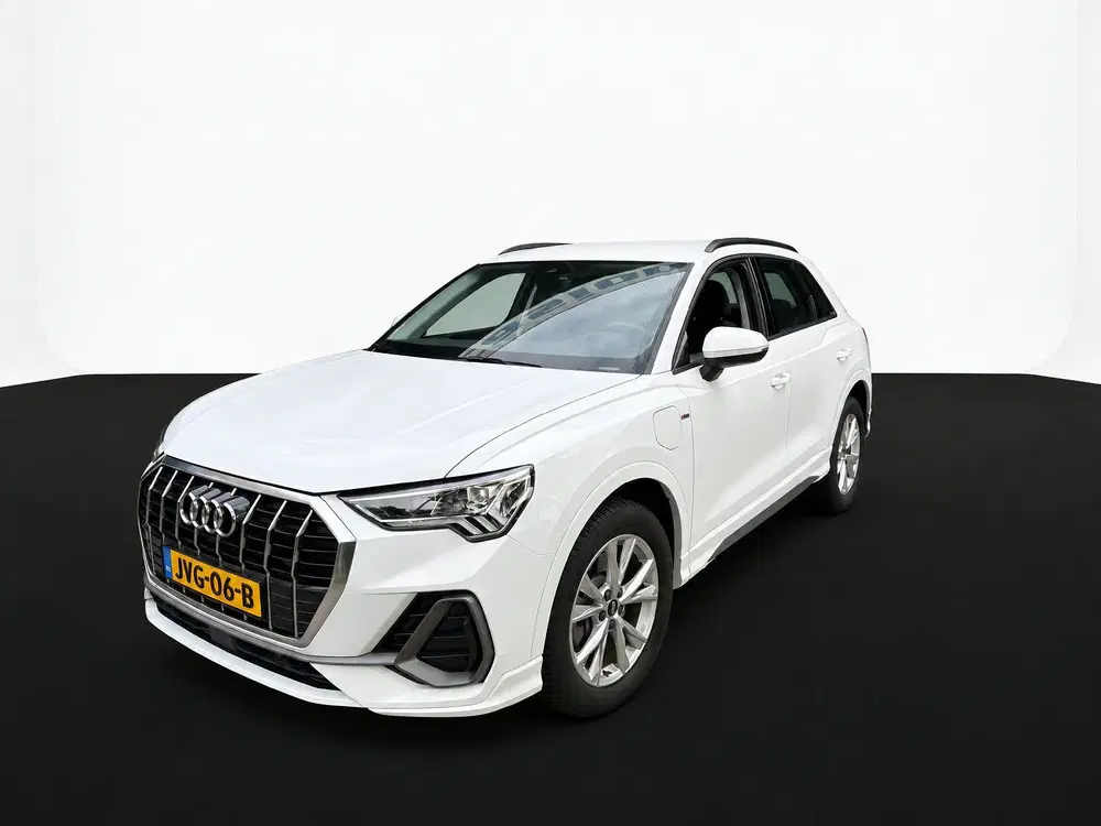 Audi Q3 45 TFSIe 245PK HYBRID S-TRONIC S-LINE PRO uit 2022, foto 3